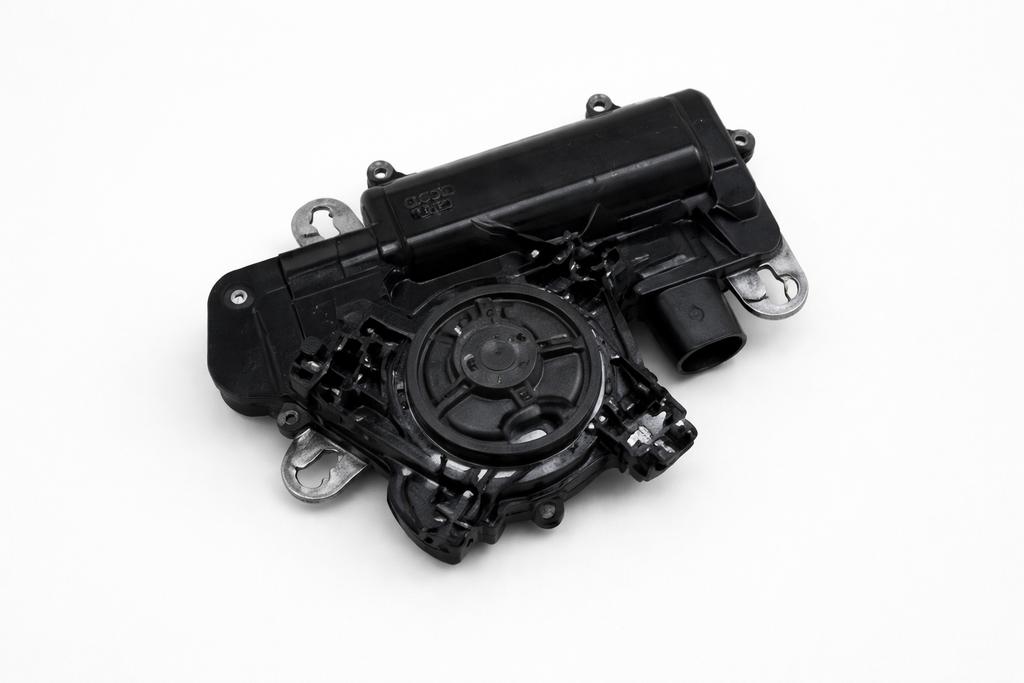 Slotmechaniek Achterklep VW Passat / Tiguan 3G0827887B, Gebruikt, Achterklep, Volkswagen, Ophalen of Verzenden