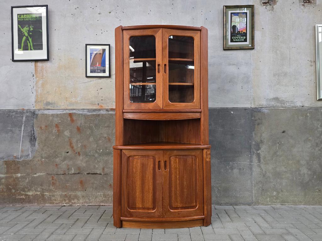 Deens Design Hoek Vitrine Kast | Hoge Teak Vitrinekast 2