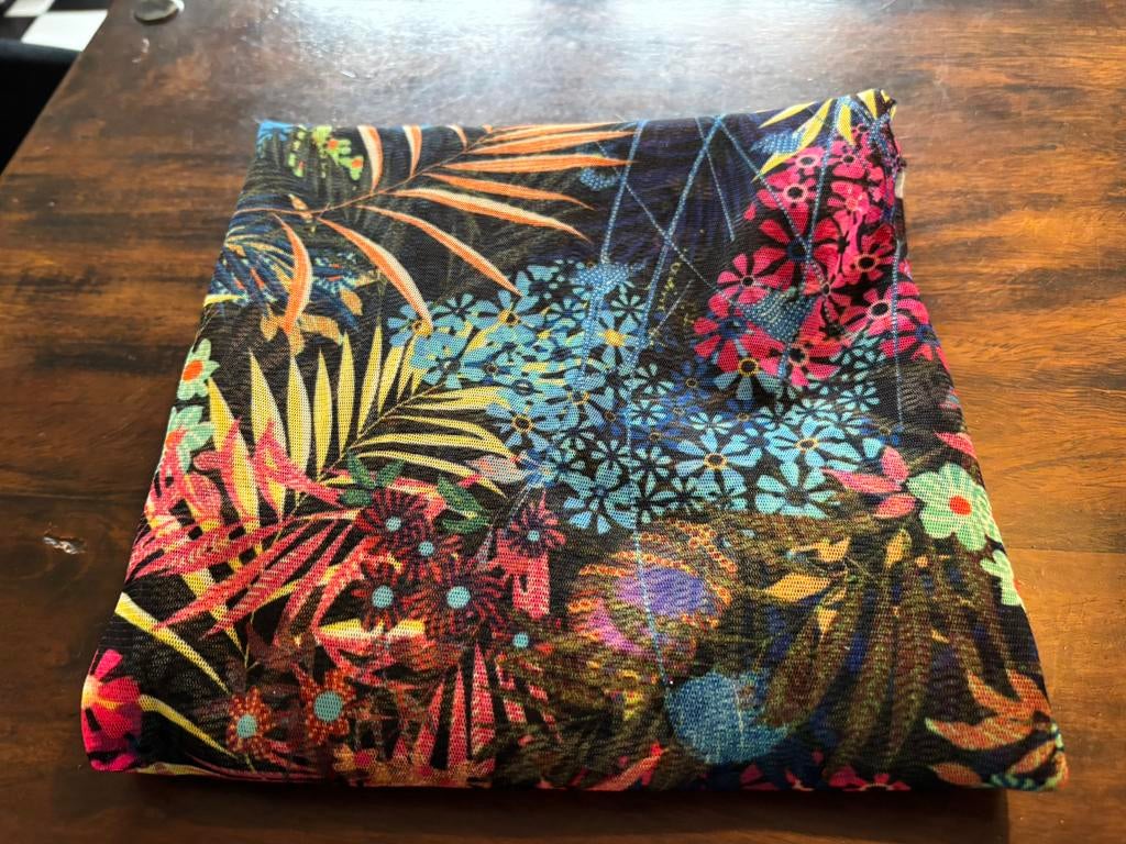 Mooie voile netstof lycra, Hobby en Vrije tijd, Stoffen en Lappen, Overige materialen, Overige kleuren, 120 cm of meer, Nieuw