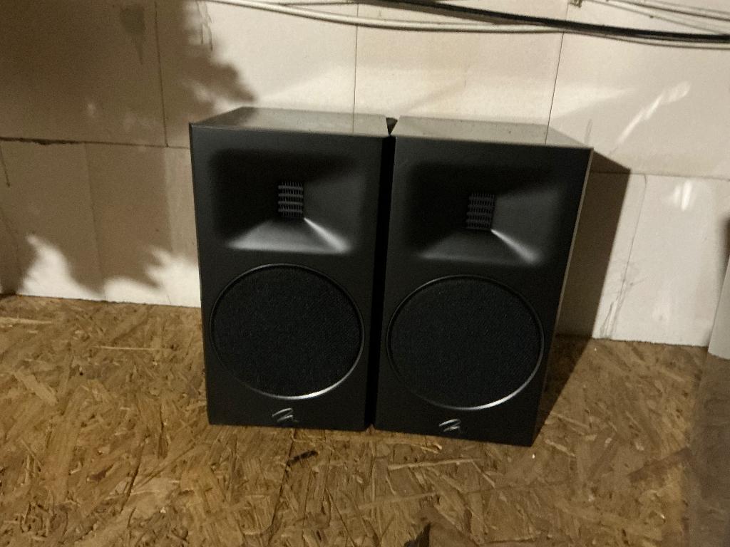 Luidsprekers Martin Logan B10 Motion Gloss Black, Audio, Tv en Foto, Luidsprekers, Overige merken, Nieuw, Ophalen of Verzenden