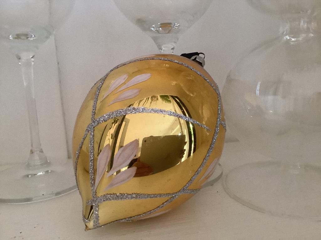 Oude Antieke Vintage Grote Gekleurde Kerstbal Goud Glas, Ophalen, Zo goed als nieuw