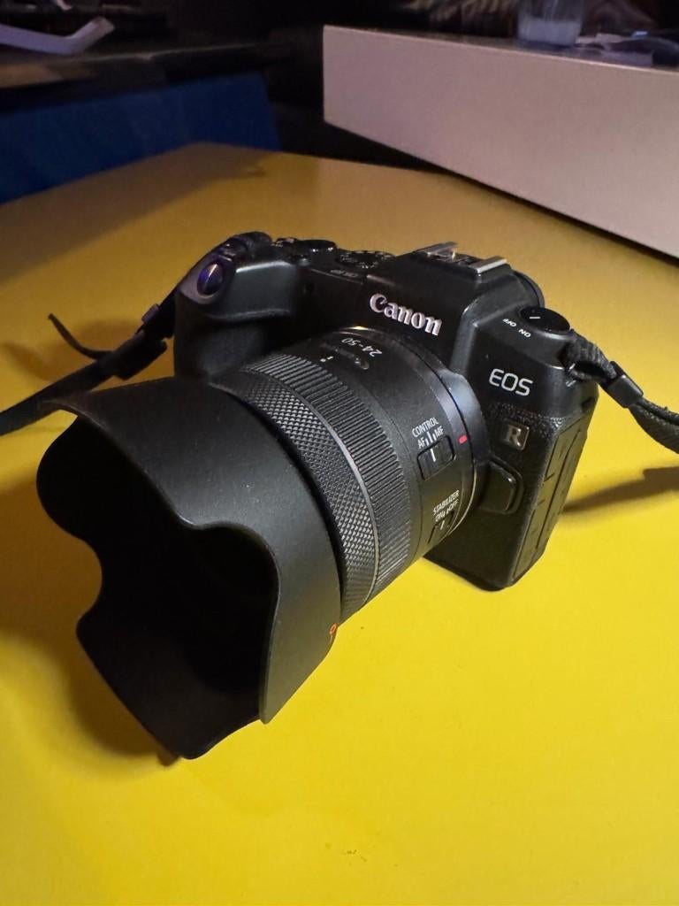 Canon EOS RP Full-Frame + RF 24-50mm, Audio, Tv en Foto, Fotocamera's Digitaal, Gebruikt, Spiegelreflex, Canon, Ophalen of Verzenden