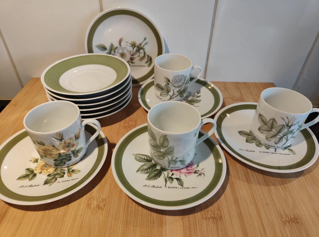 Kop- en schotelset van Hutschenreuther, Antiek en Kunst, Ophalen of Verzenden
