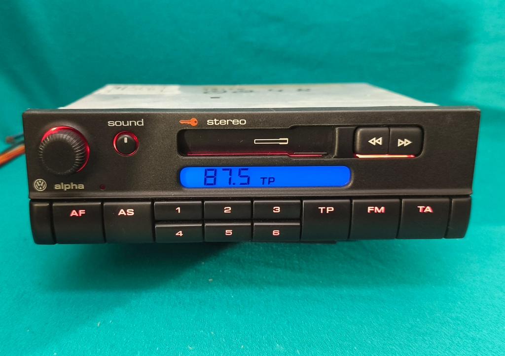 Volkswagen alpha CC cassette receiver, Ophalen of Verzenden, Zo goed als nieuw