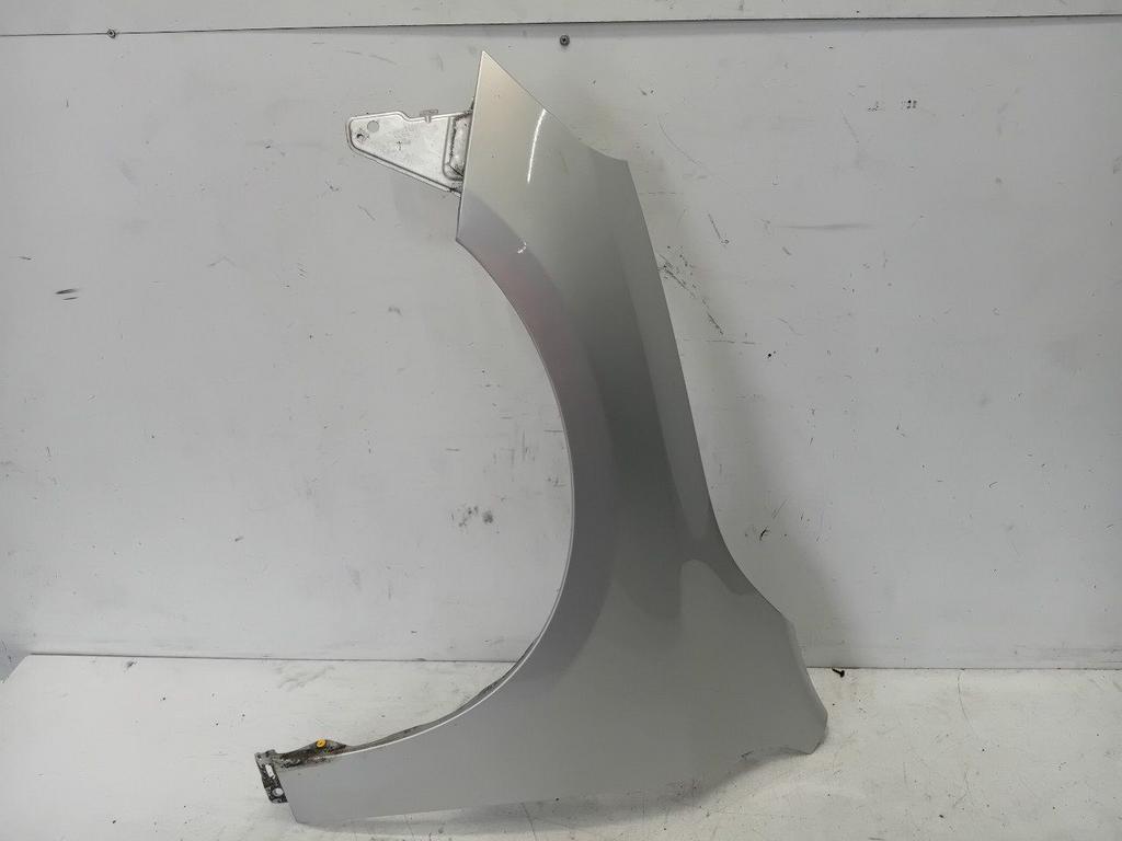 Voorscherm links Volvo V60, Onderdelen@venauto.nl, Van der Ven Autorecycling B.V., Gebruikt, Ettenseweg 76, 4706 PB Roosendaal, The Netherlands