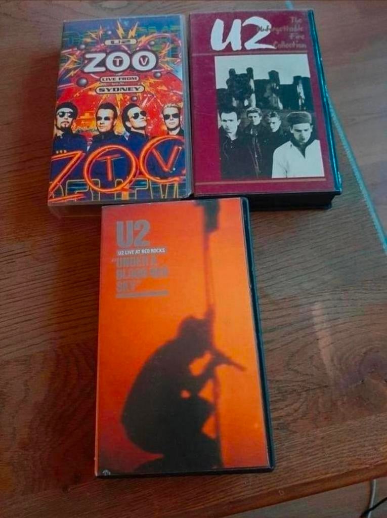 3x U2 videobanden., Alle leeftijden, Ophalen of Verzenden, Gebruikt, Muziek en Concerten