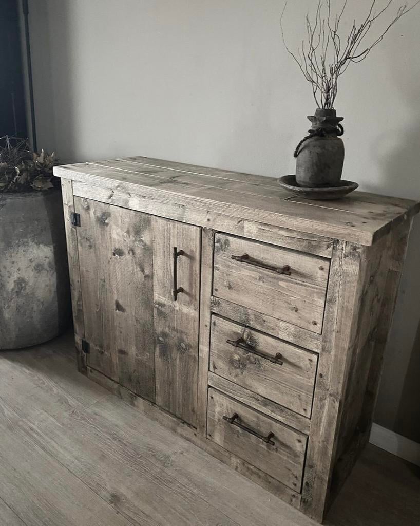 ~Stoer Sober Landelijk Houten Wandkast/Ladenkast~, Ophalen of Verzenden, Zo goed als nieuw