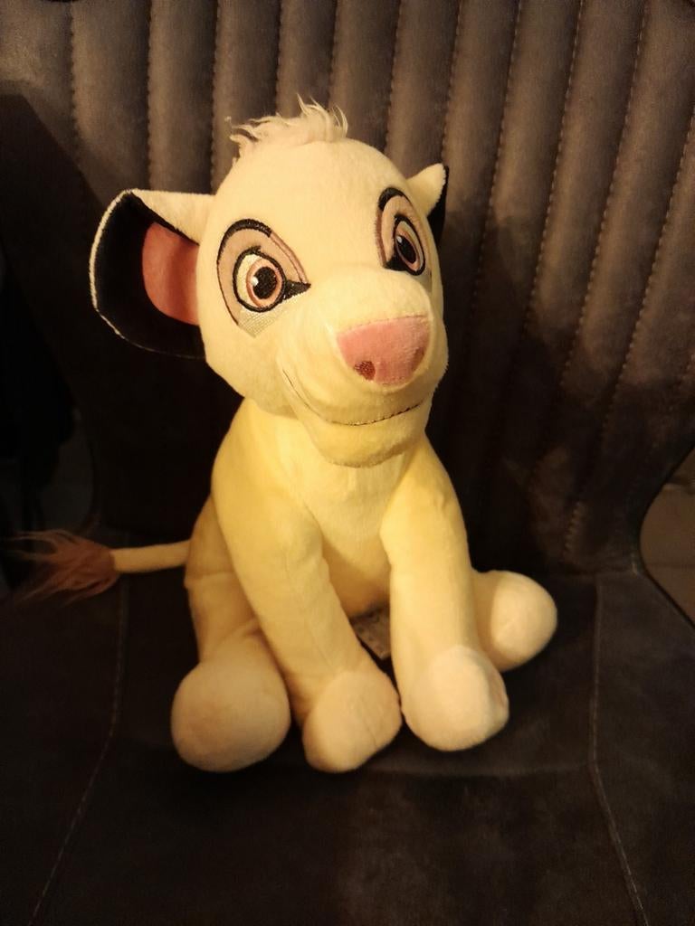 Lion king disney, Kinderen en Baby's, Speelgoed | Knuffels en Pluche, Ophalen of Verzenden, Zo goed als nieuw, Overige typen