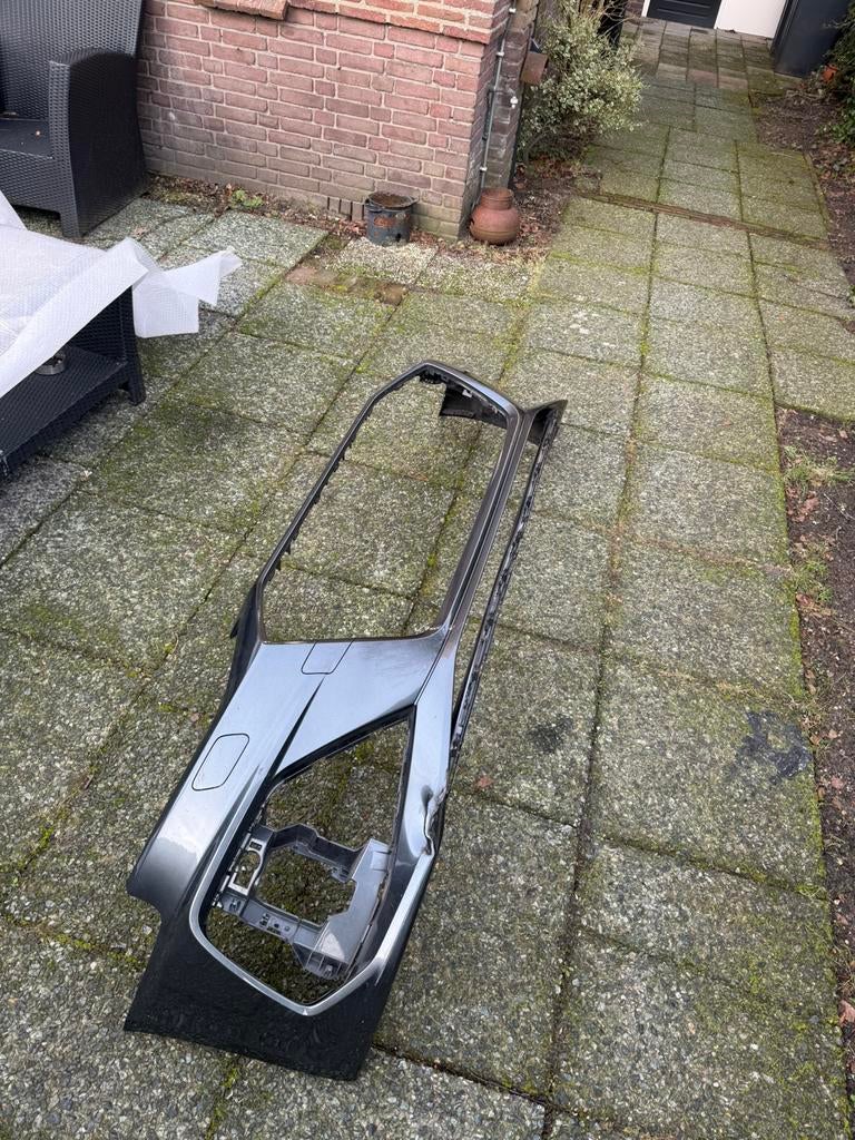 Audi RS4 voorbumper met schade, Voor, Nieuw, Bumper, Audi