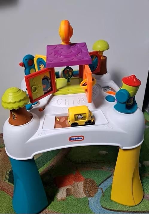 Little Tikes Speeltafel - Zo Goed Als Nieuw!, Ophalen, Zo goed als nieuw