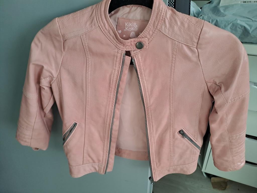 Mt 122 roze nep leren jasje, Ophalen of Verzenden, Zo goed als nieuw, Meisje, Jas