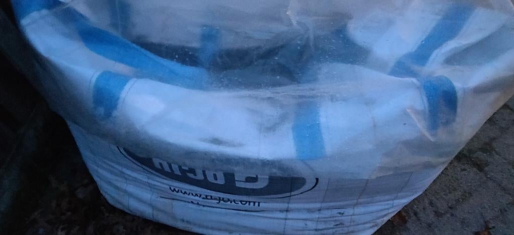 Betonbrekerzand, cement en lijm te koop, Ophalen of Verzenden, Nieuw, Beton