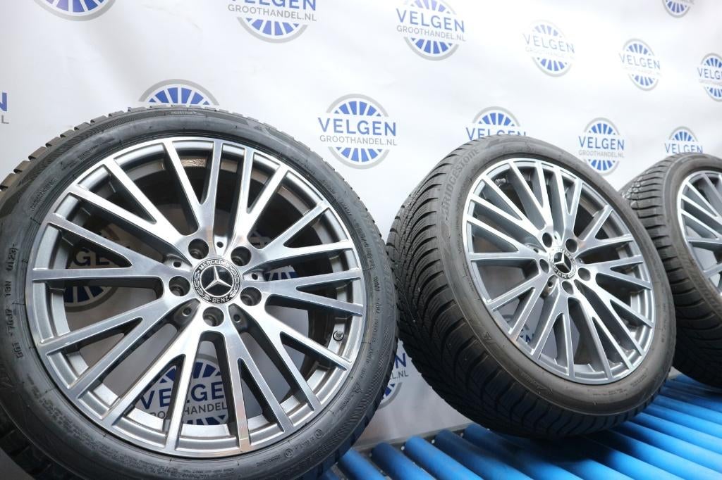 Mercedes A B CLA klasse velgen 18 inch 5x112 + winterbanden, 18 inch, Gebruikt, Banden en Velgen, Nvt