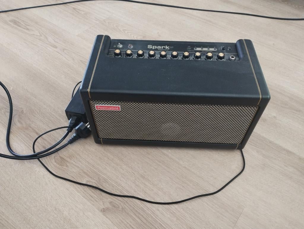 Positive Grid Spark Gitaarversterker, defect!, Muziek en Instrumenten, Versterkers | Bas en Gitaar, Ophalen, Gebruikt, Gitaar