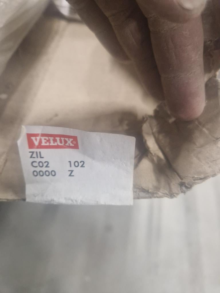 Nieuwe velux hor, Ophalen of Verzenden, Nieuw, Overige typen, Minder dan 200 cm