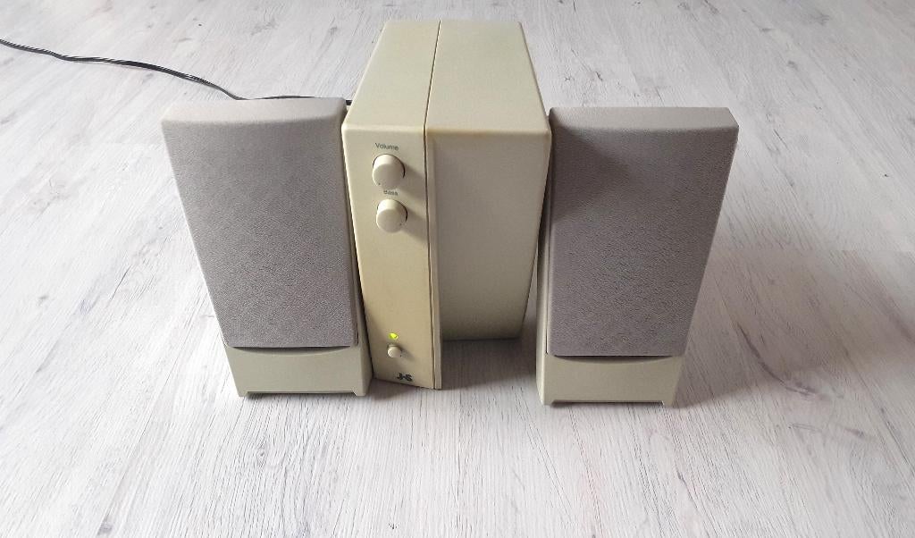 PC boxen (met versterker), Ophalen of Verzenden, Gebruikt, Audiokanaal 2, J-S