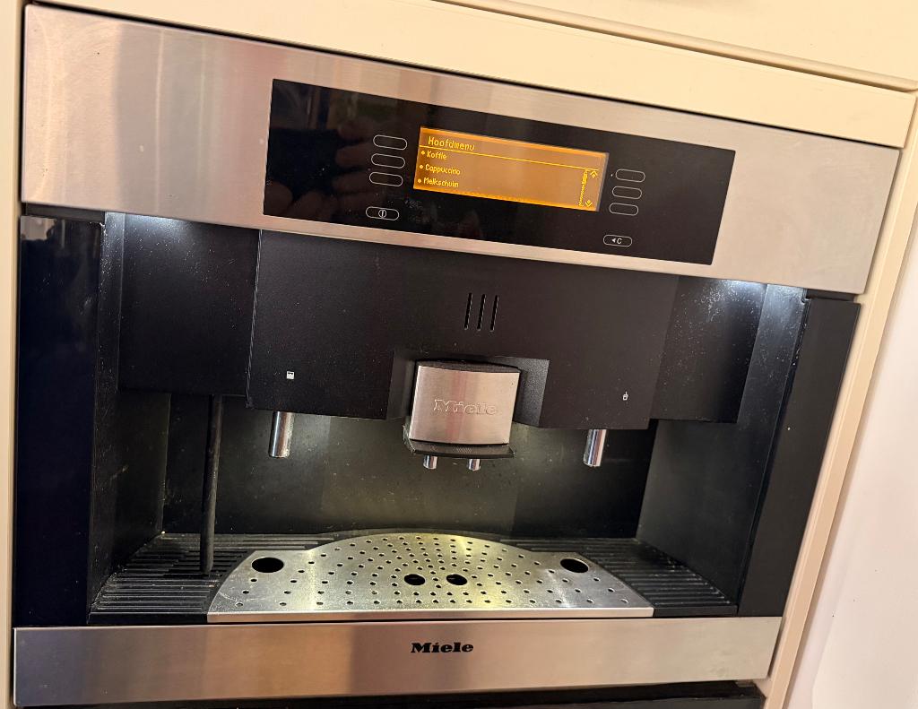 Miele inbouw Koffie apparaat koffiezetapparaat, Ophalen of Verzenden, Gebruikt, Koffiemachine, Koffiebonen