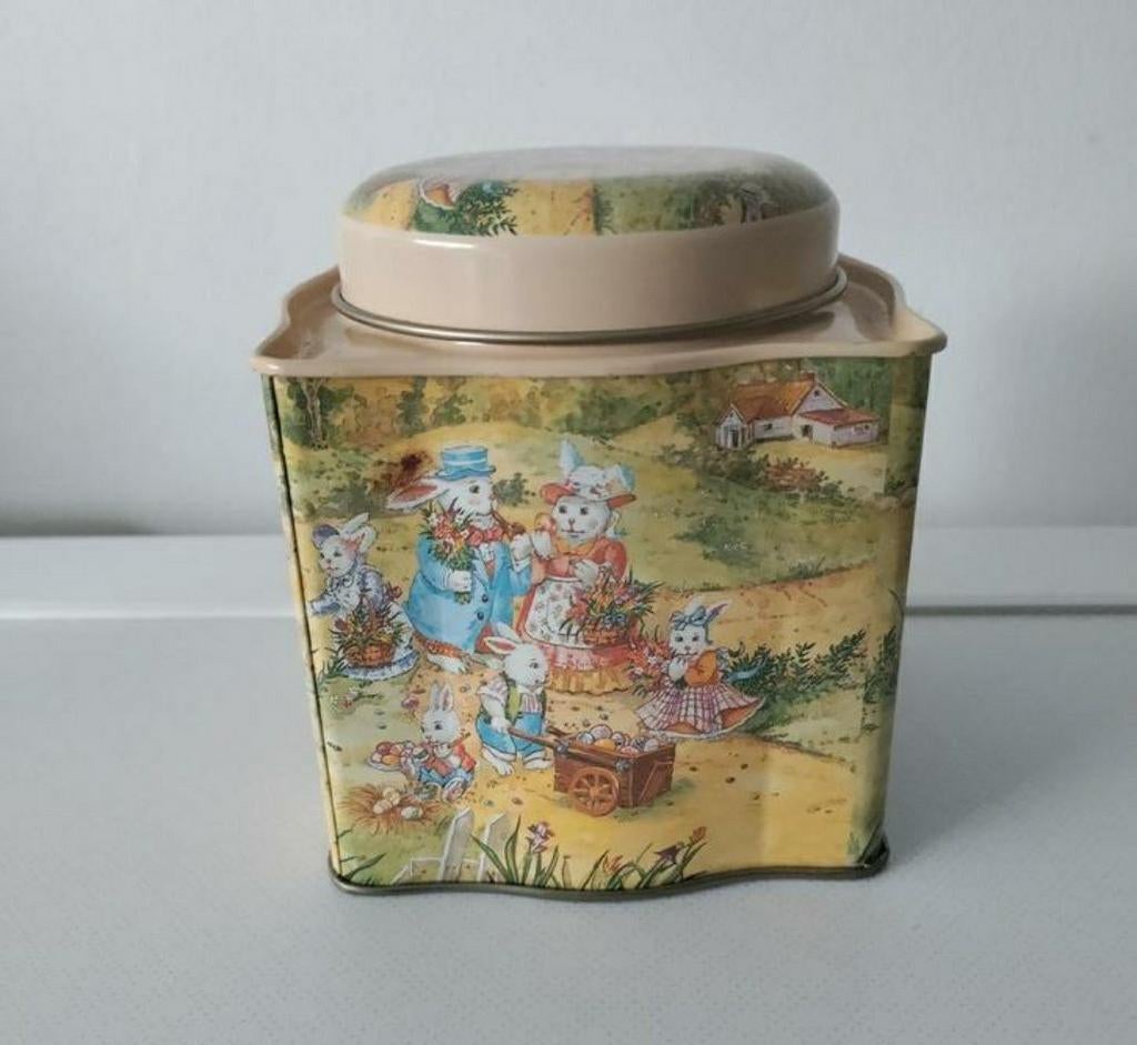 Peter RabbitBeatrix Potter,Pasen,voorjaar,Lente,konijntjes, Verzamelen, Blikken, Ophalen of Verzenden, Zo goed als nieuw, Overige