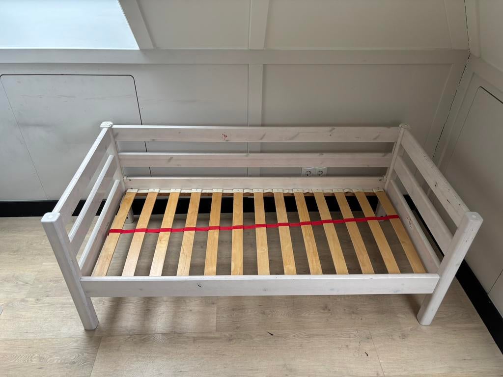 Flexa peuterbed 70x140 cm – wit houten kinderbed, Ophalen, 70 tot 85 cm, 140 tot 160 cm, Zo goed als nieuw