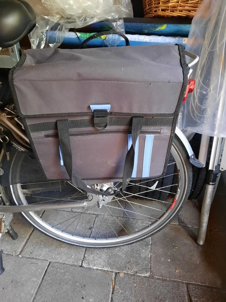 Ruime Fietstas - Nieuw, Fietsen en Brommers, Fietsaccessoires | Fietstassen, Ophalen of Verzenden, Nieuw, Onbekend
