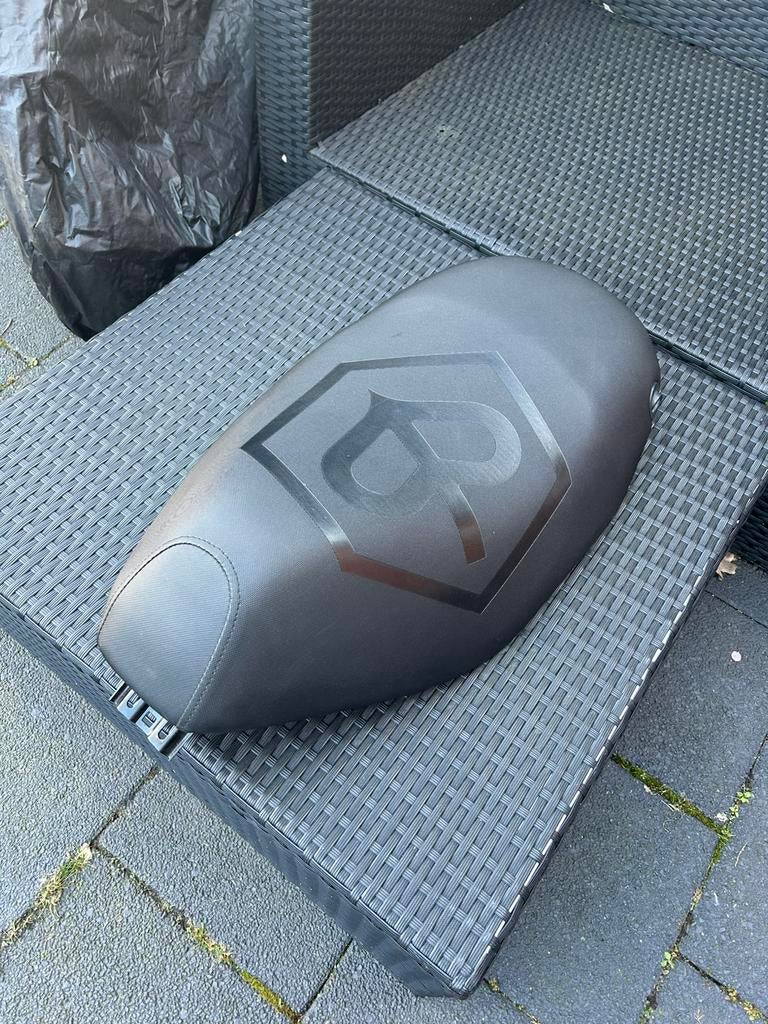 Piaggio zip sp zadel, Ophalen, Zo goed als nieuw, Zadel, Piaggio