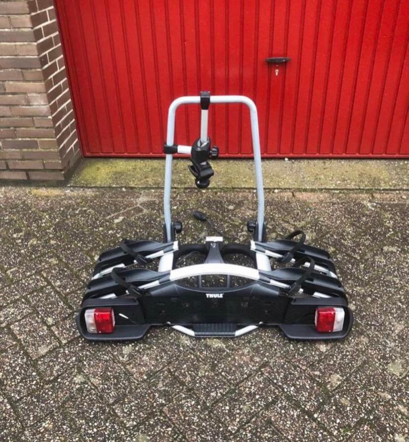 Thule 921 g2 fietsendrager met kantelfunctie, Ophalen, Zo goed als nieuw, Trekhaakdrager