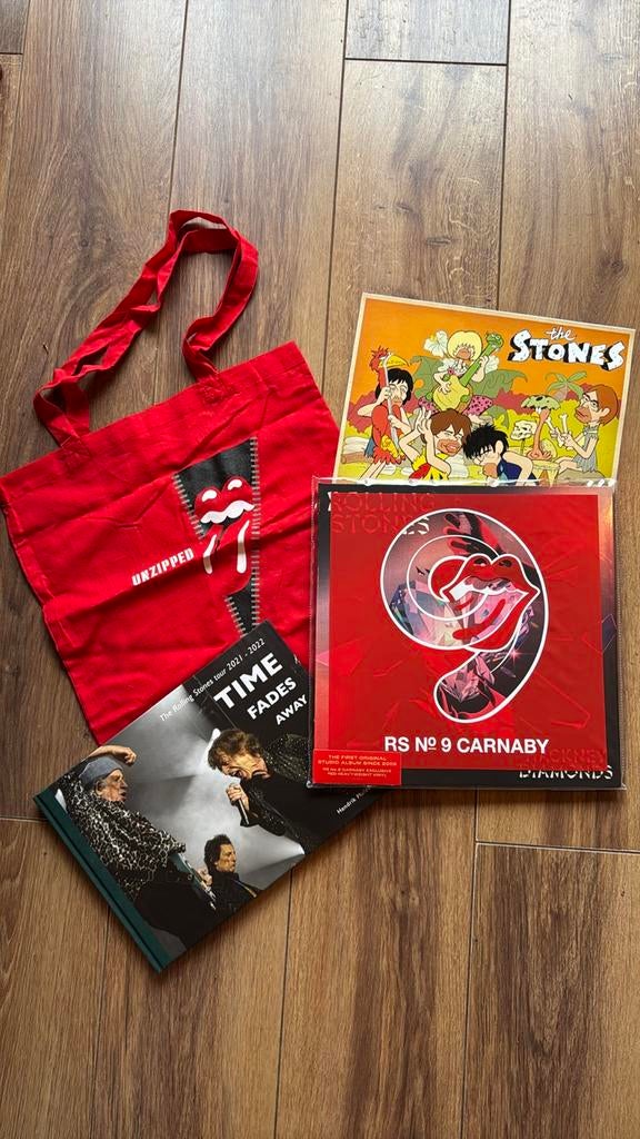 Rolling Stones Hackney Diamonds Carnaby Red Vinyl + Extra's, Ophalen of Verzenden, Nieuw in verpakking, 12 inch