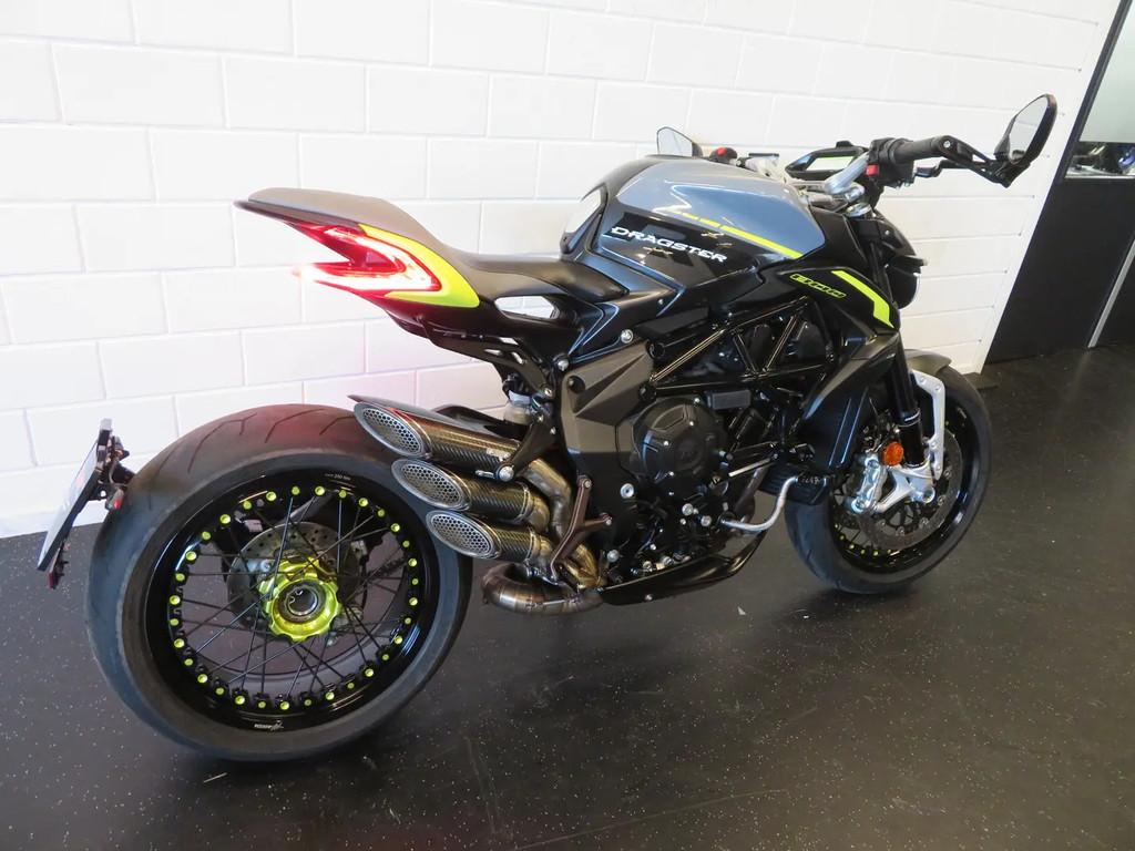MV Agusta DRAGSTER 800 RR NIEUWSTAAT! € 14.450,00 - foto 3