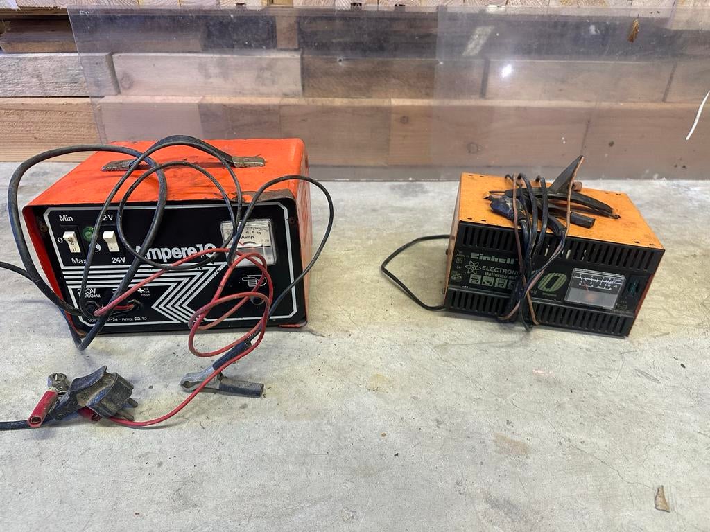 Twee acculaders van einhell, Ophalen of Verzenden, Gebruikt, Universele onderdelen