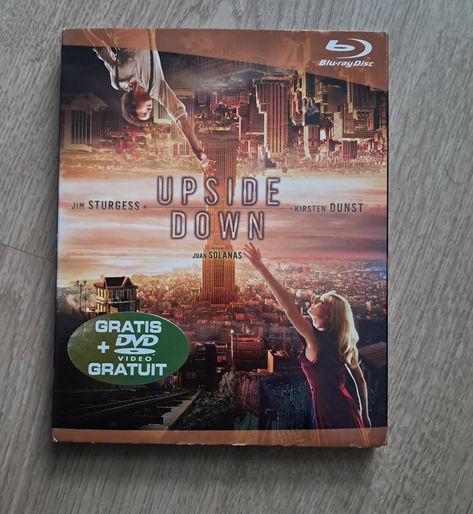 Blu-ray/dvd Upside Down, Ophalen of Verzenden, Zo goed als nieuw, Actie