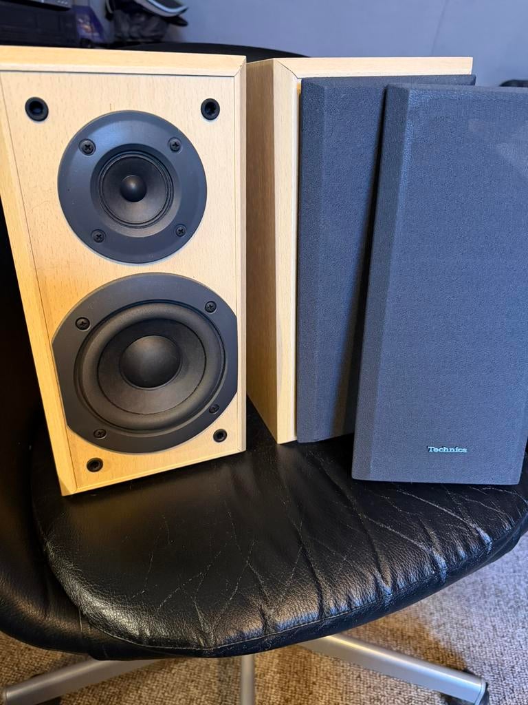 Technics SB-HD310 te koop, Audio, Tv en Foto, Zo goed als nieuw, Minder dan 60 watt, Front, Rear of Stereo speakers, Ophalen