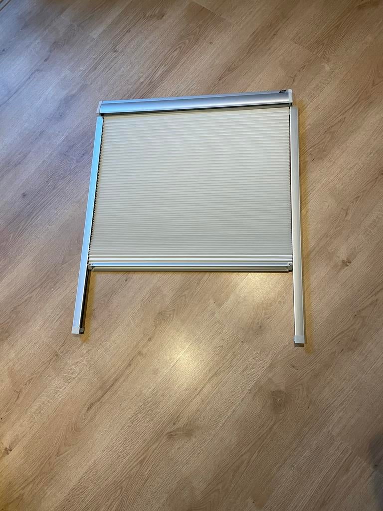 Luxaflex plissé gordijn voor Velux dakraam, GGL-1, Ophalen, Gebruikt, Wit, 50 tot 100 cm