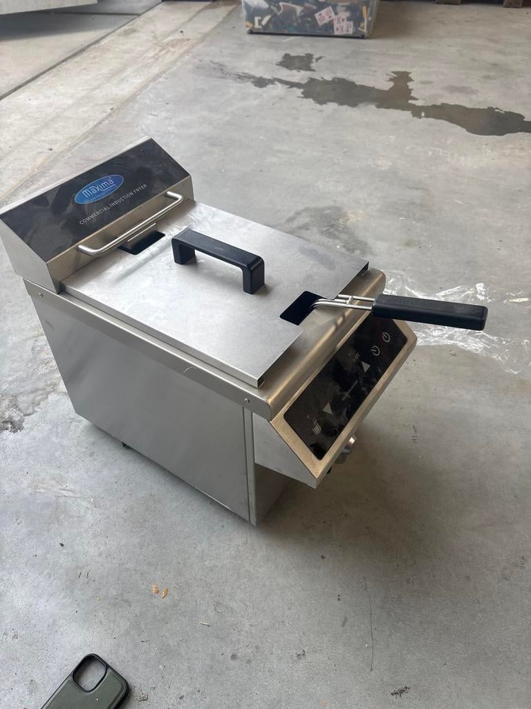 Maxima Commerciële Inductie Friteuse - Zo goed als nieuw, Witgoed en Apparatuur, Frituurpannen, Nieuw, 1 tot 2 liter, Uitneembare binnenpan