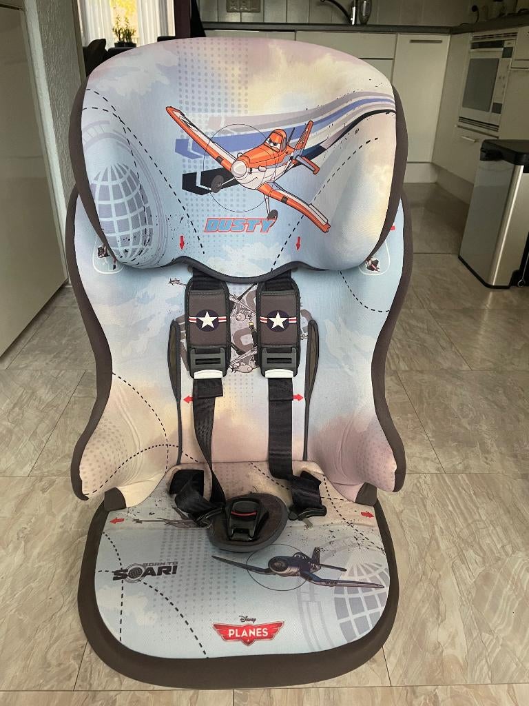 Nette en goede autostoel, Kinderen en Baby's, Autostoeltjes, 15 t/m 36 kg, Zijbescherming, Ophalen, Overige merken