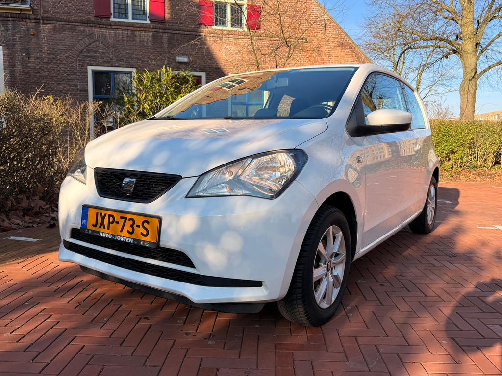 SEAT Mii Chic 1.0 2017 75pk | Beats Audio | Cruise | PDC, Auto's, Seat, Stof, Mii, Wit, 828 kg