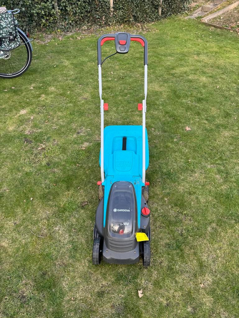 Gardena Accu Grasmaaier - Draadloos Maaien, Tuin en Terras, Grasmaaiers, Ophalen, Gebruikt, Accu-grasmaaier