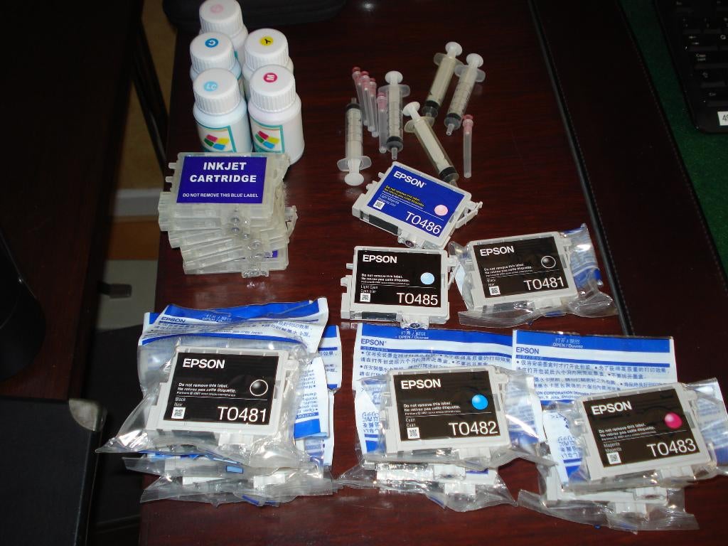 EPSON R300 inktpatronen, Computers en Software, Printerbenodigdheden, Ophalen of Verzenden, Zo goed als nieuw, Cartridge, Epson