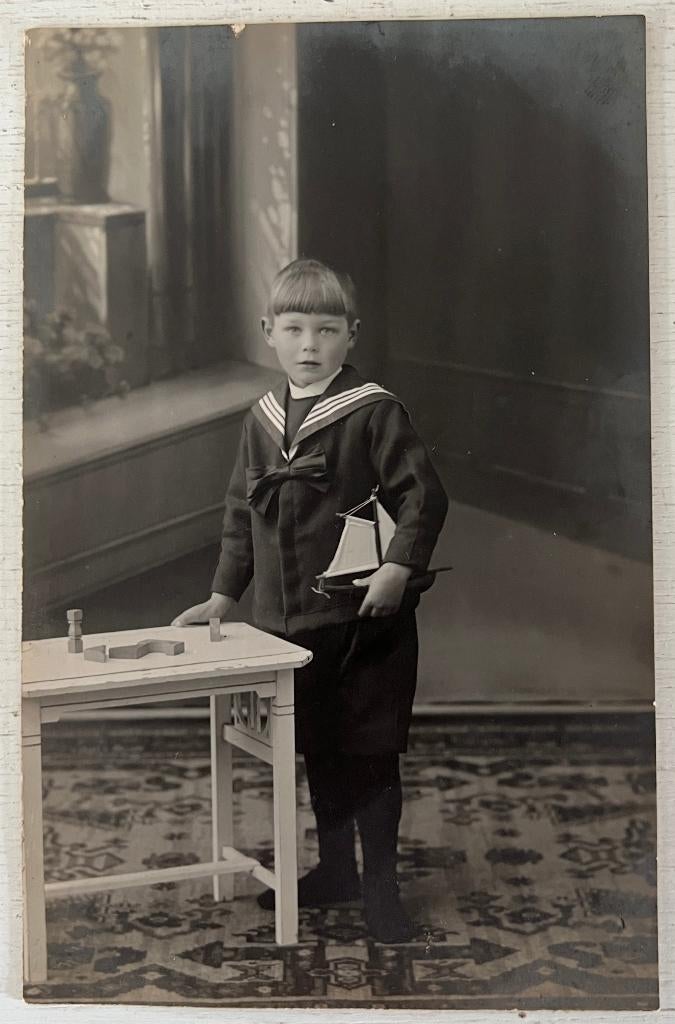 Oude foto /ansicht Jongen (1919) (fotograaf de Jong Sneek), Verzamelen, Foto's en Prenten, Gebruikt, Foto, Ophalen of Verzenden