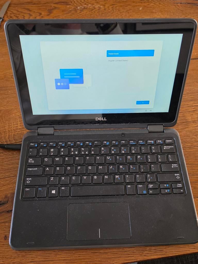 Dell Latitude 3189 2-in-1 Laptop met Touchscreen, Ophalen of Verzenden, 13 inch, 2 tot 3 Ghz, Met touchscreen