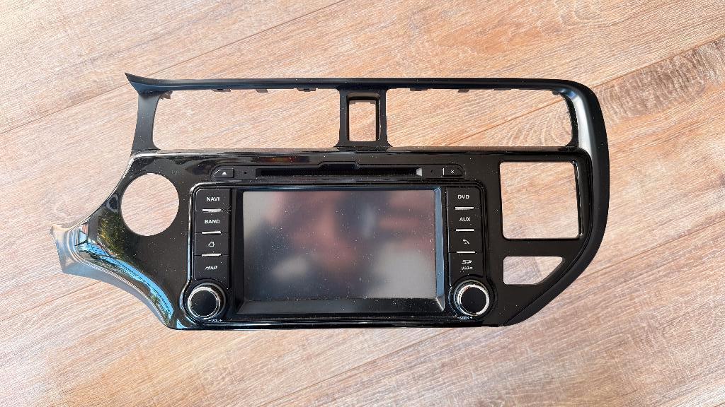 Navigatie- en multimediasysteem Kia Rio (2011–2014), Auto diversen, Autoradio's, Ophalen, Gebruikt