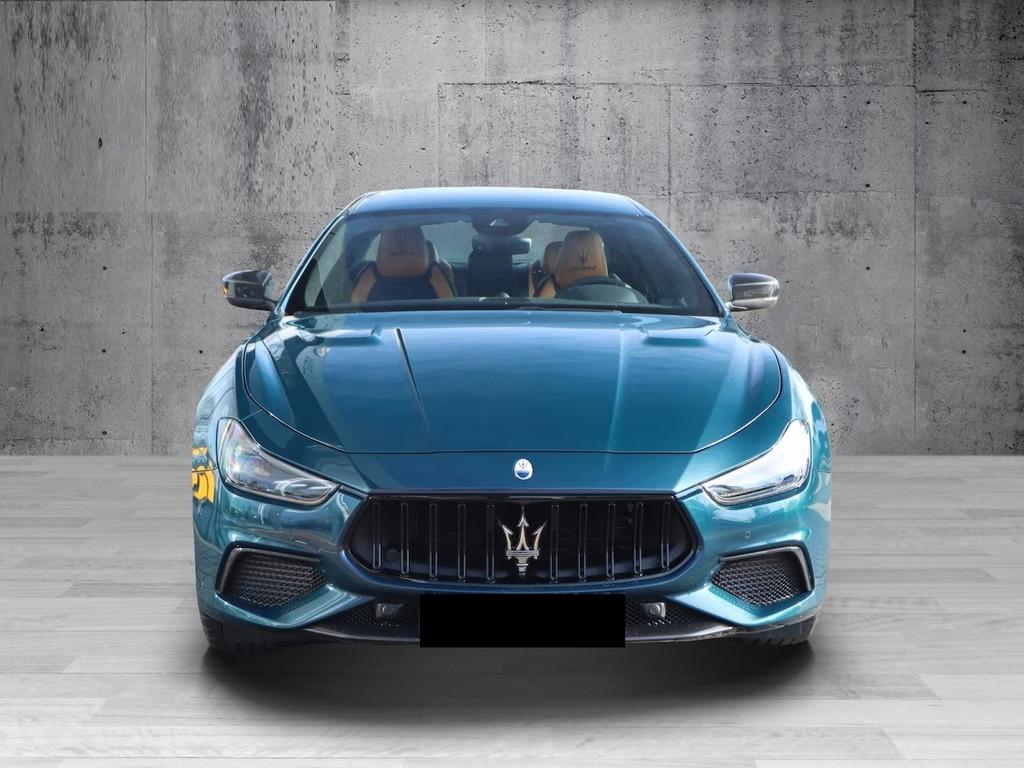 Maserati Ghibli 3.8 V8 334 581 PK Final Edtion 1 of 103, Auto's, Automaat, 12 maanden, Achterwielaandrijving, Gebruikt