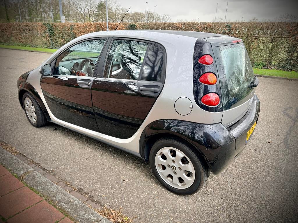 Smart ForFour 1.1 2006 voor slechts € 1.250,- Vaste prijs !, Auto's, Smart, Voorwielaandrijving, Origineel Nederlands, Handgeschakeld