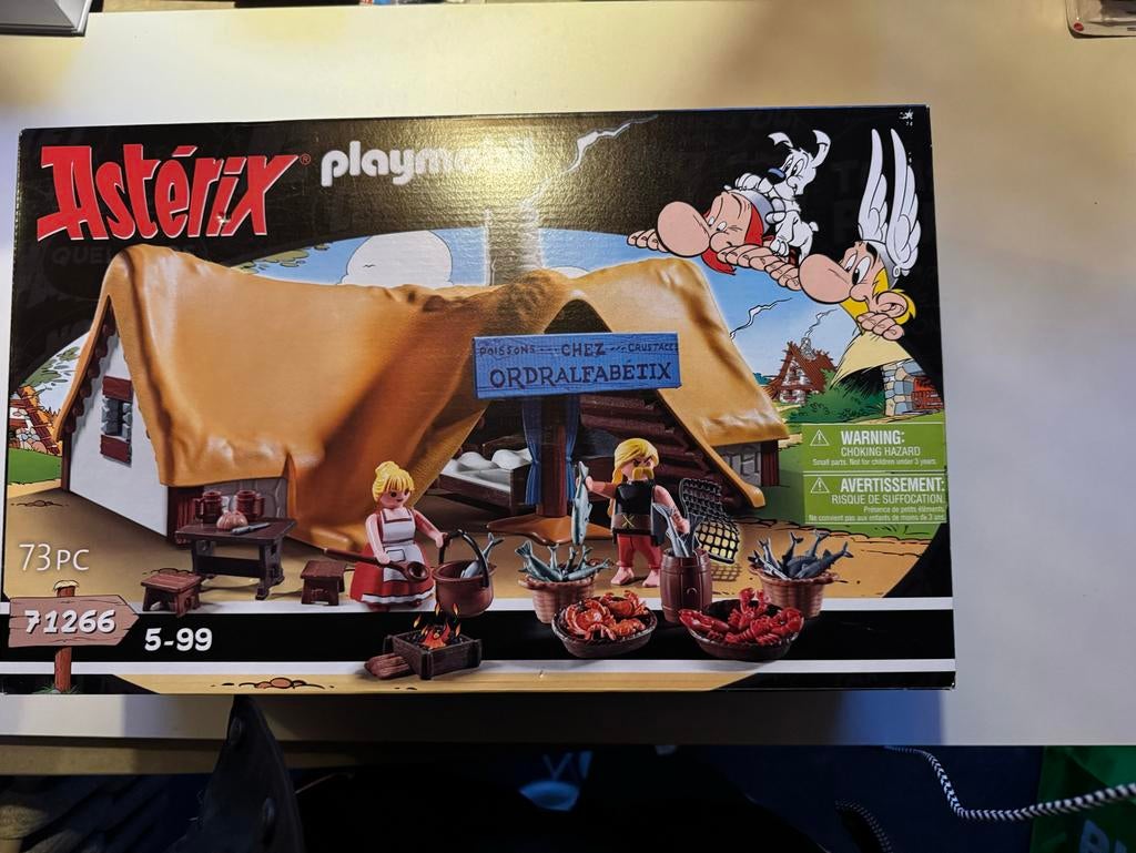 Playmobil Asterix: Obelix met hut - Nieuw in doos, Ophalen of Verzenden, Nieuw, Jongen of Meisje