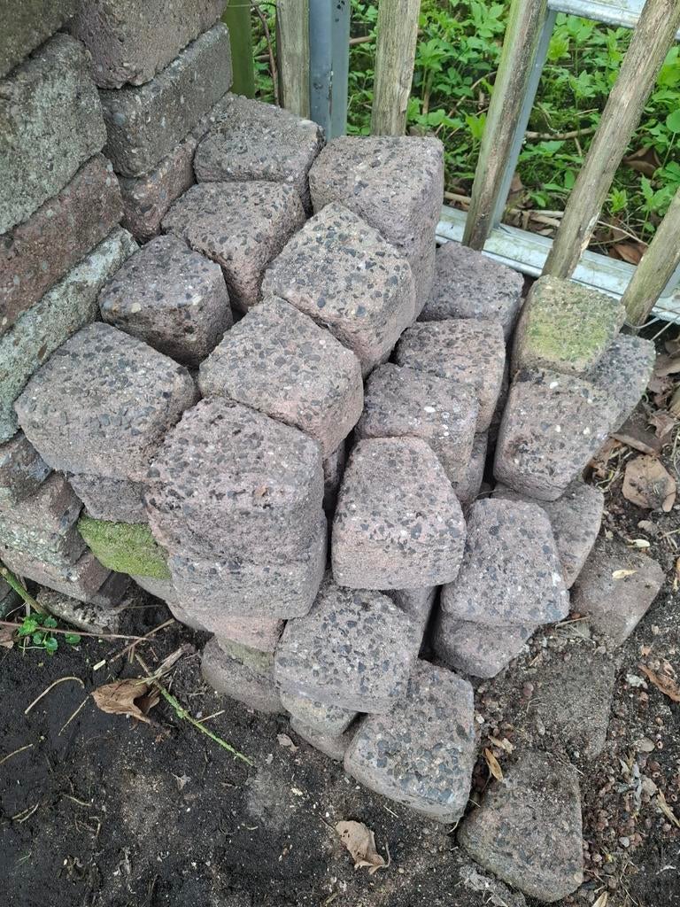 Granieten kasseien, 73 stuks, Ophalen, Gebruikt