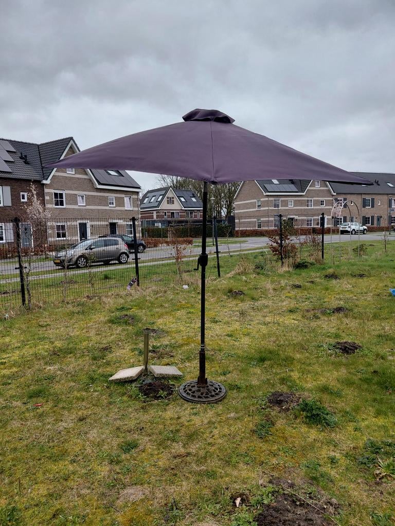 Parasol aangeboden., Ophalen of Verzenden