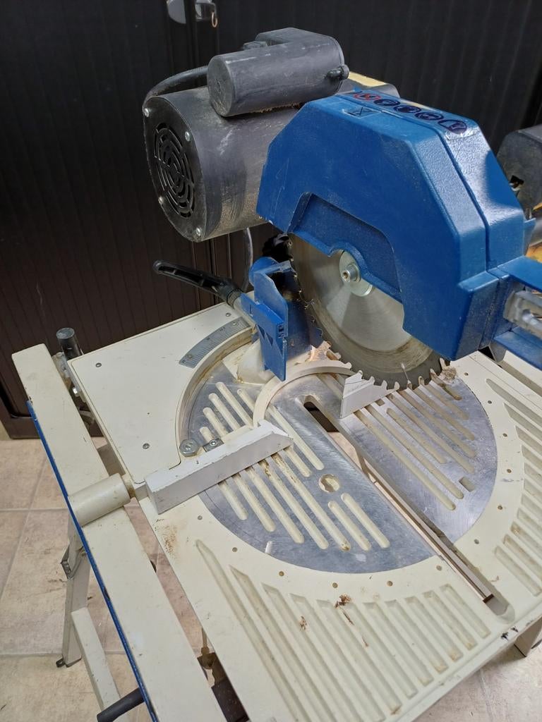 ZAAGTAFEL, Gebruikt, Cirkelzaag, Ophalen of Verzenden, 30 tot 70 mm