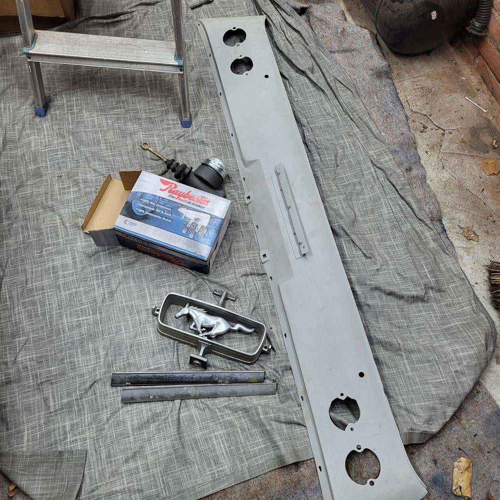 Classic Ford Mustang onderdelen 1964 '65 '66, Auto-onderdelen, Nieuw, Ophalen of Verzenden, Ford, Bumper