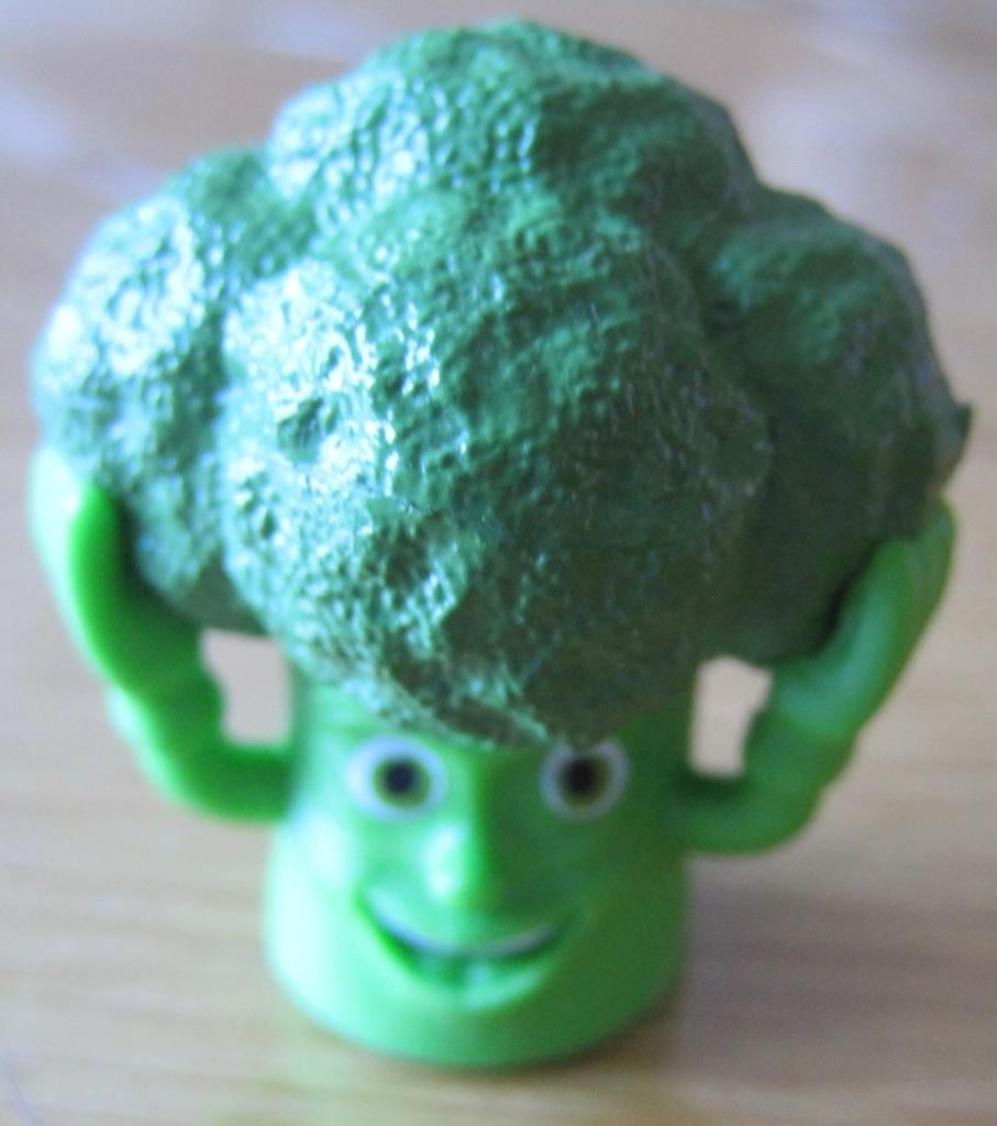 twee groente poppetjes van Lidl - broccoli en paprika, Lidl, Ophalen of Verzenden