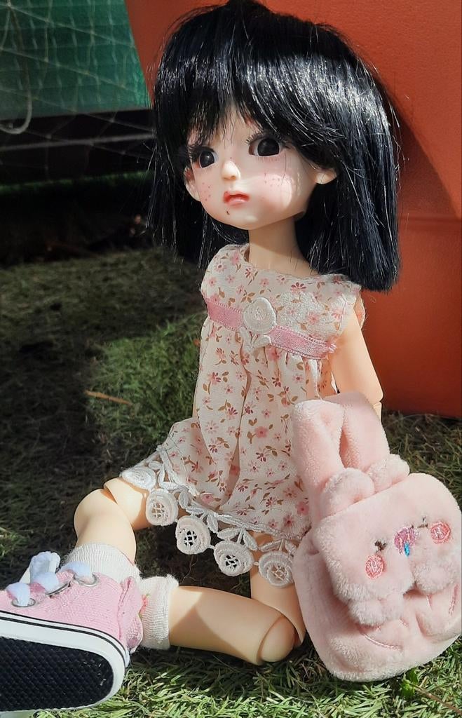 Bjd 1/6 pop, fullset in goede staat., Verzamelen, Poppen, Ophalen of Verzenden, Zo goed als nieuw, Pop