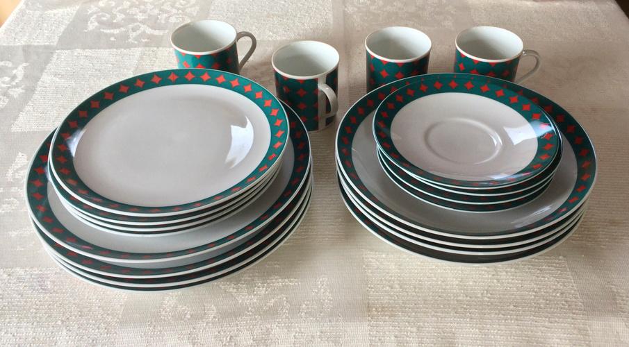 Eschenbach, Bavaria. 70ties Retro servies compleet., Ophalen of Verzenden, Huis en Inrichting